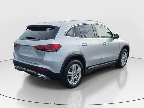 2022 Mercedes-Benz GLA 250 Base