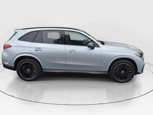 2026 Mercedes-Benz GLC 300 Base 4MATIC