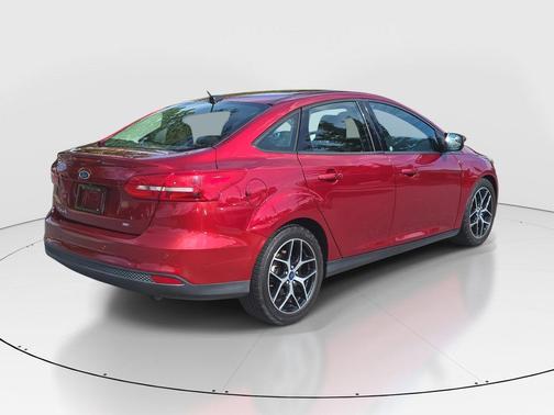 2017 Ford Focus SEL