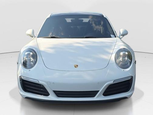 2017 Porsche 911 Carrera