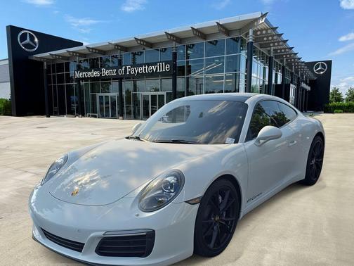 2017 Porsche 911 Carrera