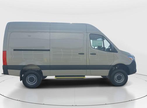 2025 Mercedes-Benz Sprinter 2500 Standard Roof
