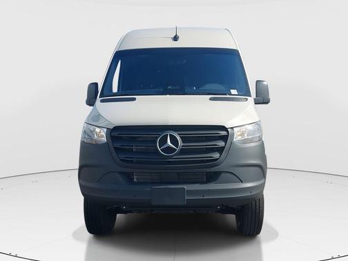 2025 Mercedes-Benz Sprinter 2500 Standard Roof