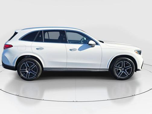 2026 Mercedes-Benz GLC 300 Base 4MATIC
