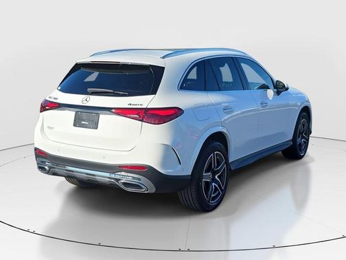 2026 Mercedes-Benz GLC 300 Base 4MATIC