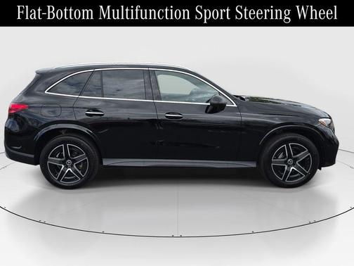 2026 Mercedes-Benz GLC 300 Base
