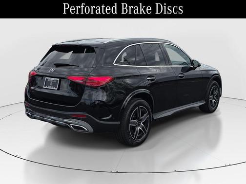 2026 Mercedes-Benz GLC 300 Base