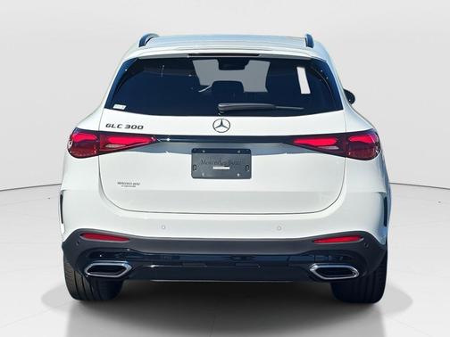 2026 Mercedes-Benz GLC 300 Base