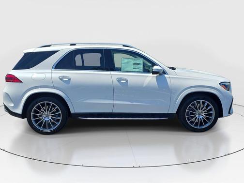 MANUFAKTUR Moonlight White Metallic 2026 Mercedes-Benz GLE 350 Base