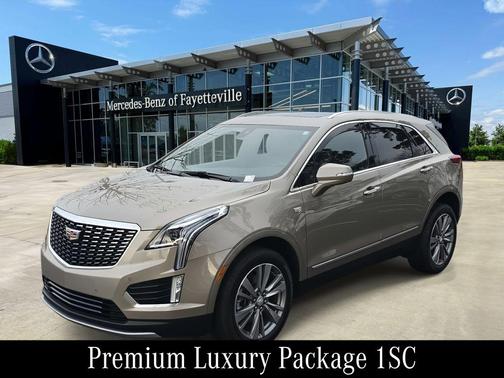 2022 Cadillac XT5 Premium Luxury