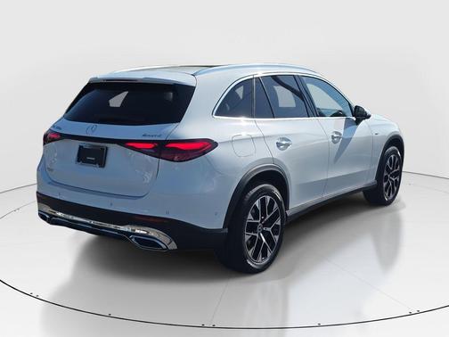 2025 Mercedes-Benz GLC 350e Base 4MATIC