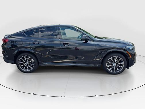 2024 BMW X6 xDrive40i