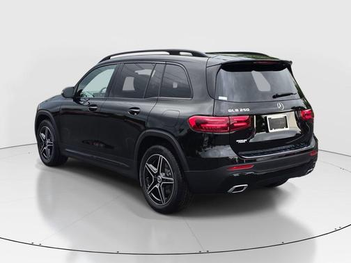 Black 2026 Mercedes-Benz GLB 250 Base