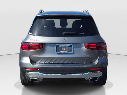 2026 Mercedes-Benz GLB 250 Base