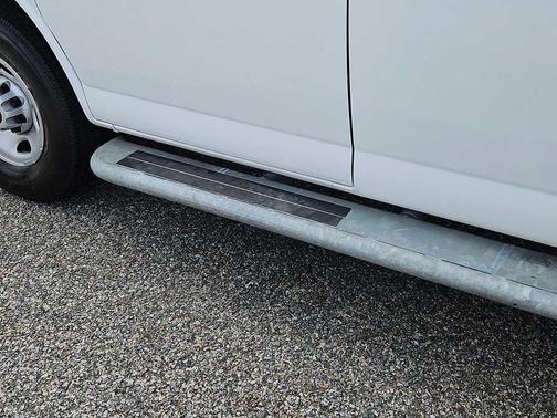Summit White 2024 GMC Savana 2500 Work Van