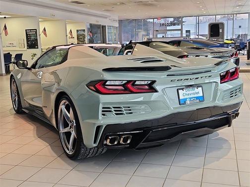 2024 Chevrolet Corvette E-Ray RWD Convertible 3LZ