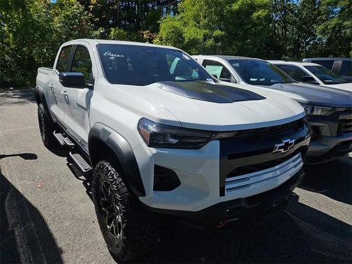 2024 Chevrolet Colorado ZR2