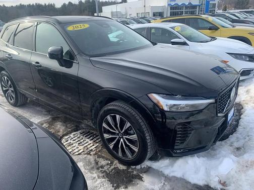 2025 Volvo XC60 B5 Core