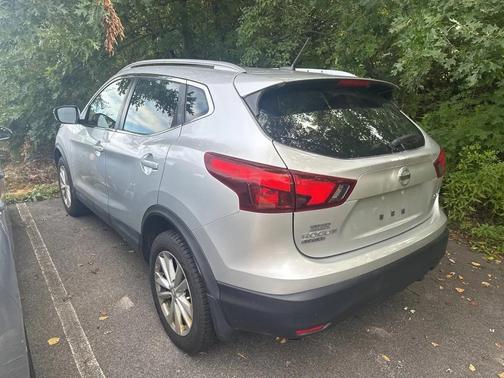 2017 Nissan Rogue Sport SV