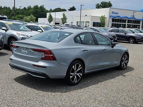 2025 Volvo S60 B5 Core