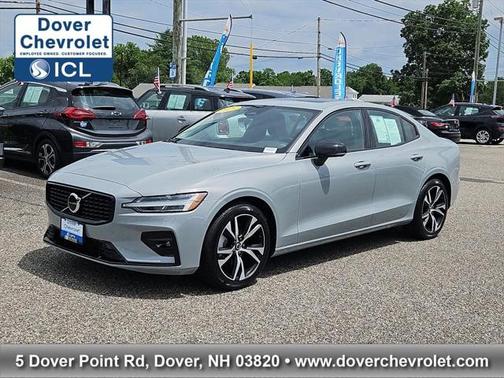 2025 Volvo S60 B5 Core