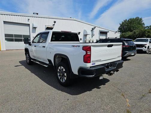 2023 Chevrolet Silverado 2500 Custom