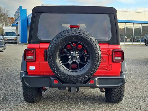 2024 Jeep Wrangler Willys