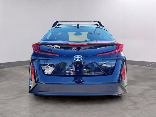 2021 Toyota Prius Prime LE