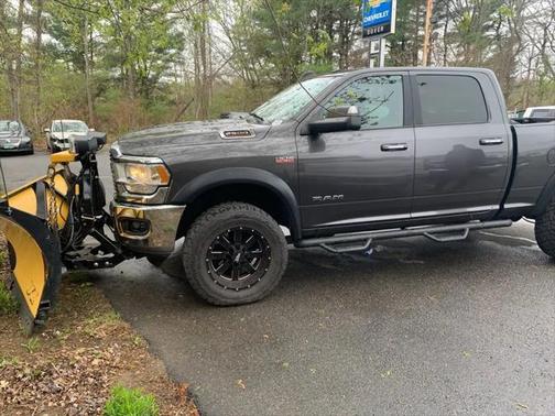 2019 RAM 2500 Big Horn Crew Cab 4x4 6'4' Box