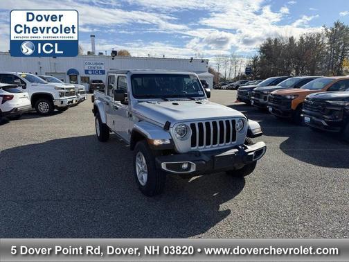 2023 Jeep Gladiator Sport S