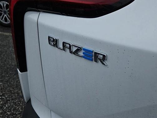 2025 Chevrolet Blazer EV eAWD LT