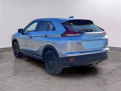 2025 Mitsubishi Eclipse Cross LE