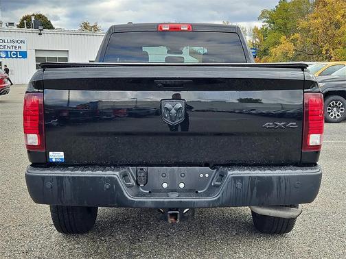 2021 RAM 1500 Classic Warlock Quad Cab 4x4 6'4' Box