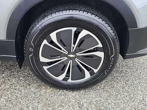 Sterling Gray Metallic 2025 Chevrolet Blazer EV AWD LT