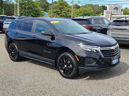 2022 Chevrolet Equinox LS
