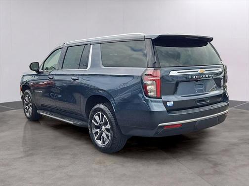 2021 Chevrolet Suburban LT