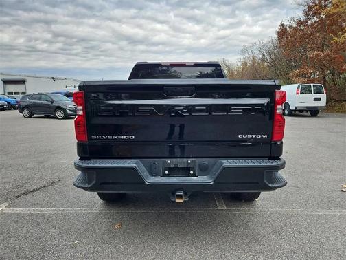 2024 Chevrolet Silverado 1500 Custom Trail Boss