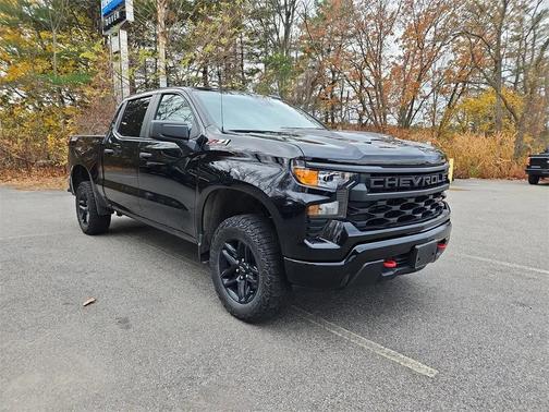 2024 Chevrolet Silverado 1500 Custom Trail Boss