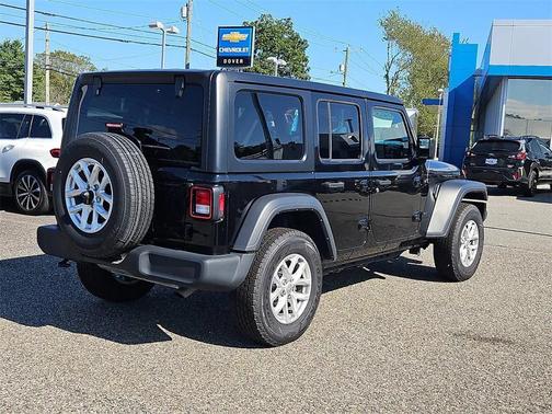 2023 Jeep Wrangler Sport S