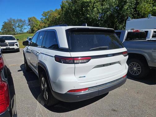 2023 Jeep Grand Cherokee 4xe Base