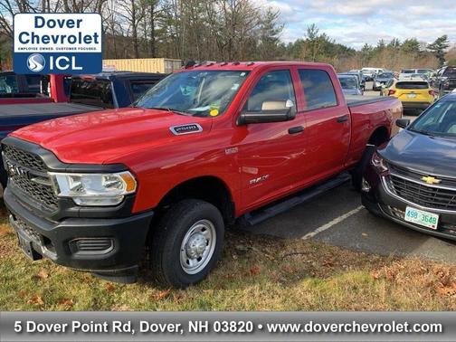 2020 RAM 2500 Tradesman Crew Cab 4X4 6'4' Box