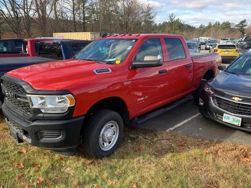 2020 RAM 2500 Tradesman Crew Cab 4X4 6'4' Box