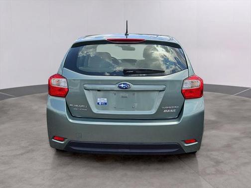 2016 Subaru Impreza 2.0i