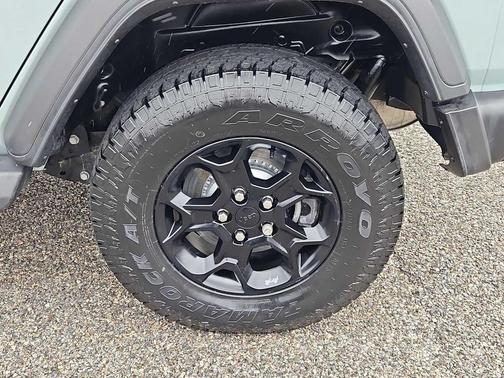 2023 Jeep Wrangler 4xe Base