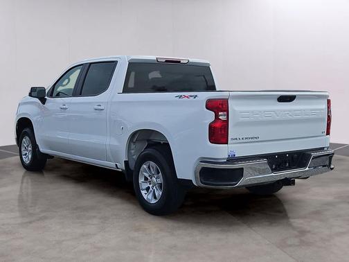 Summit White 2025 Chevrolet Silverado 1500 LT