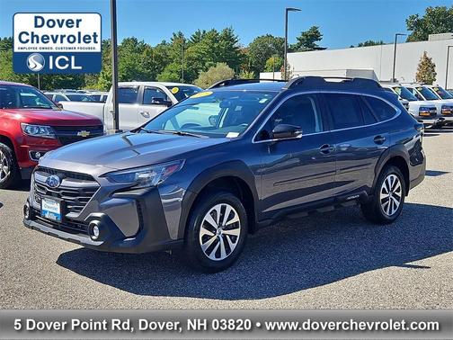 2025 Subaru Outback Premium
