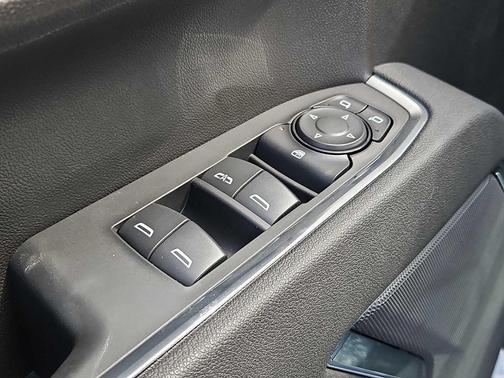 STERLING GRY ME 2026 Chevrolet Silverado 1500 LT