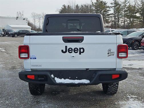 2021 Jeep Gladiator Willys 4x4