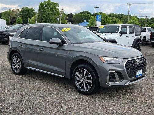 2023 Audi Q5 45 S line Premium Plus
