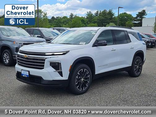 Summit White 2026 Chevrolet Traverse LT